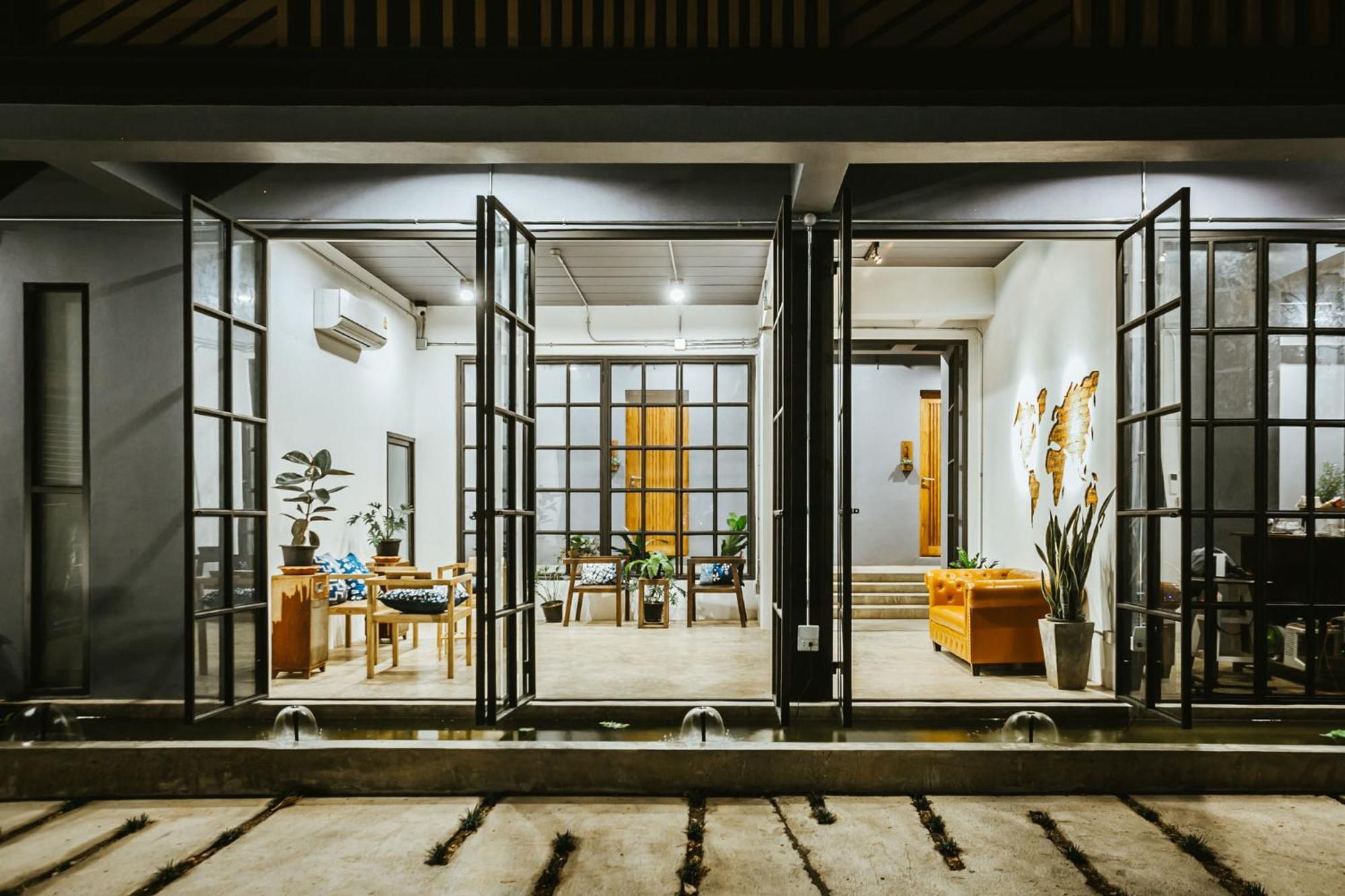 Hug Inn Phrae Exterior foto